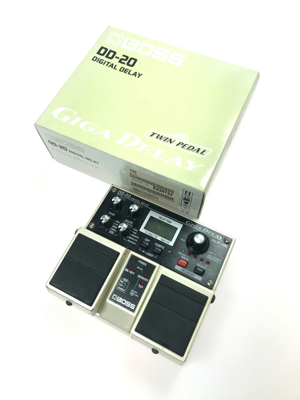 【最終価格】BOSS DD-20 GIGA DELAY （箱・取説あり） 最終価格】BOSS DD-20 GIGA DELAY （箱・取説あり）