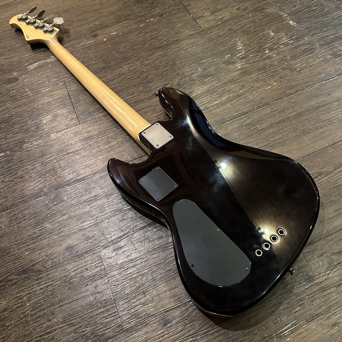 CLIVE SANCTUS M400 Electric bass（中古/送料無料）【楽器検索