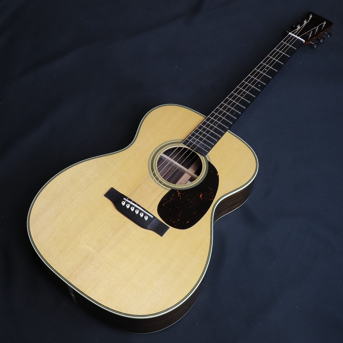 ギター Martin OOO-28EC Eric Clapton Violão Martin Eletroacústico Aço 000-28EC Eric Clapton Signature