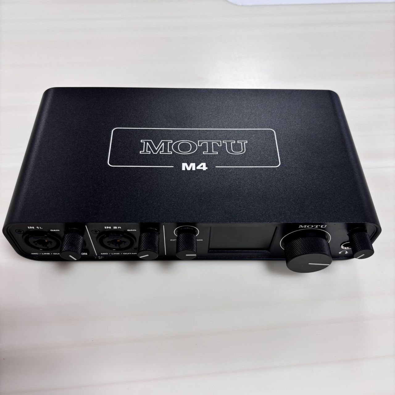 MOTU M4 中古 MOTU M4【現物写真】（中古/送料無料）【楽器検索デジマート】