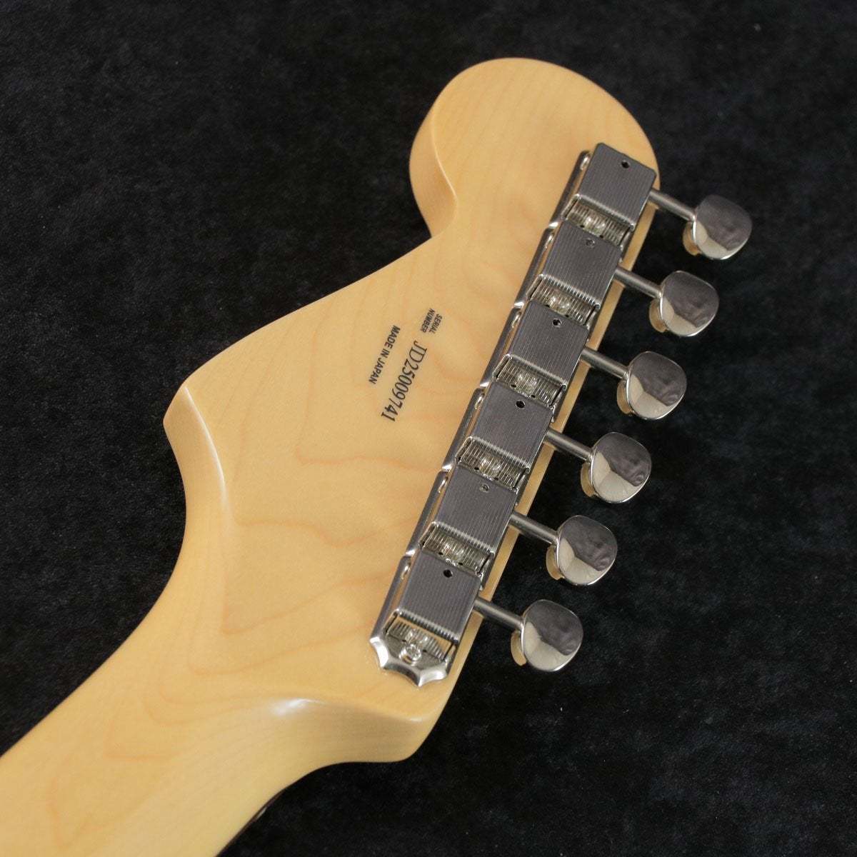 Fender FSR Collection Traditional 60s Stratocaster RW Fingerboard