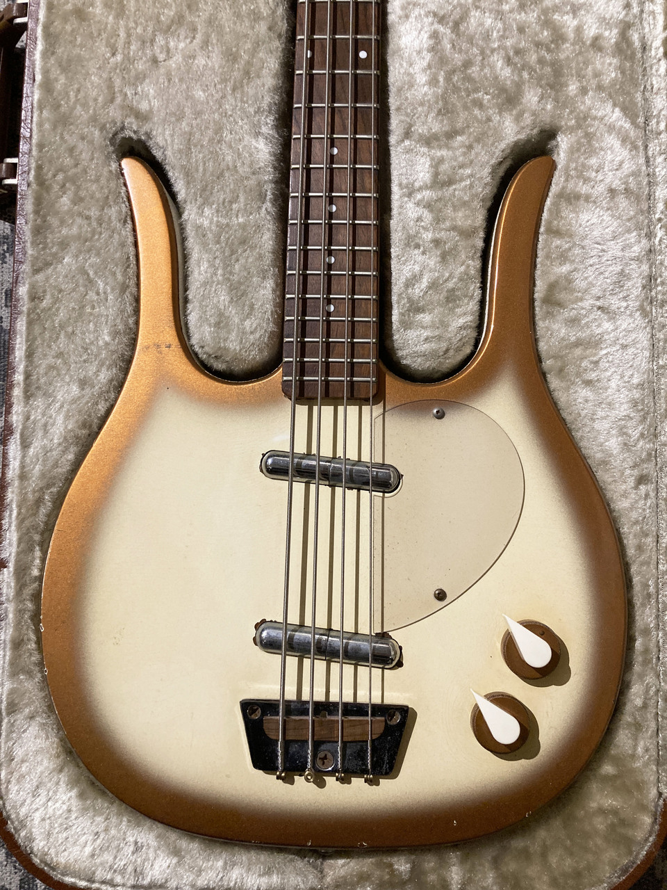 Danelectro #4423 Longhorn Bass 1960s（ビンテージ）【楽器検索 ...