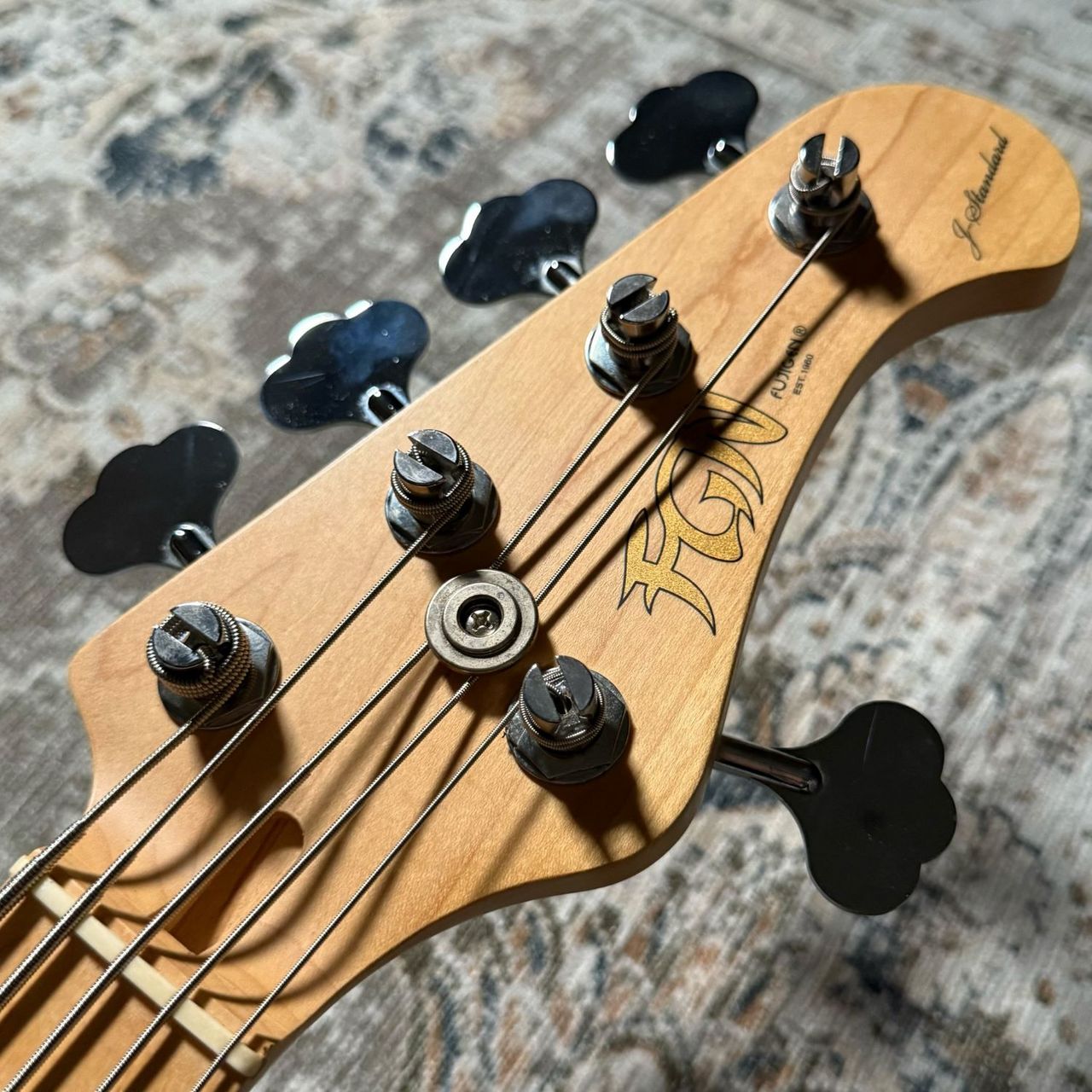 Flame 5弦エレキベース 早い者勝ち Flame 5弦エレキベース 早い者勝ち Flame 5弦エレキベース 早い