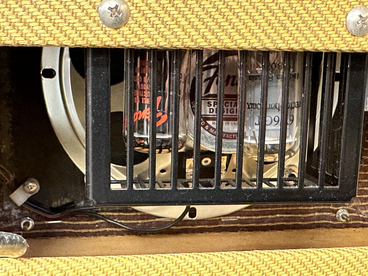 Fender EC Vibro Champ フェンダー クラプトン Fender EC Vibro-Champ Eric Clapton Signature 5-Watt 1x8