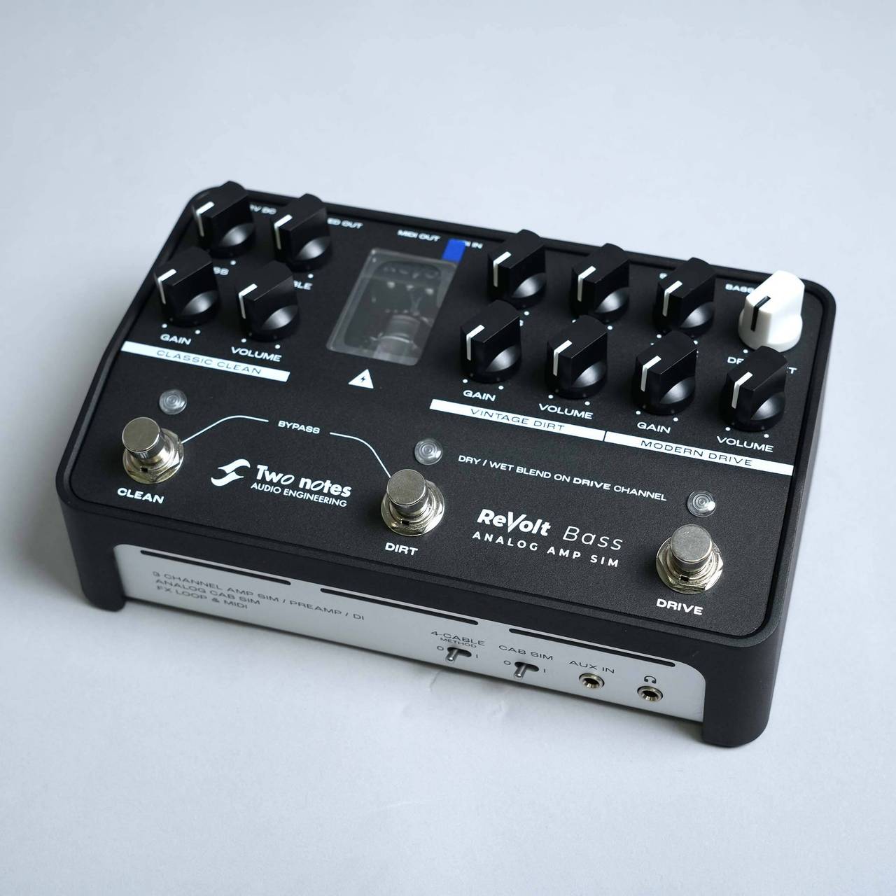 Two Notes Revolt Bass オールアナログアンプキャビシミュレーター
