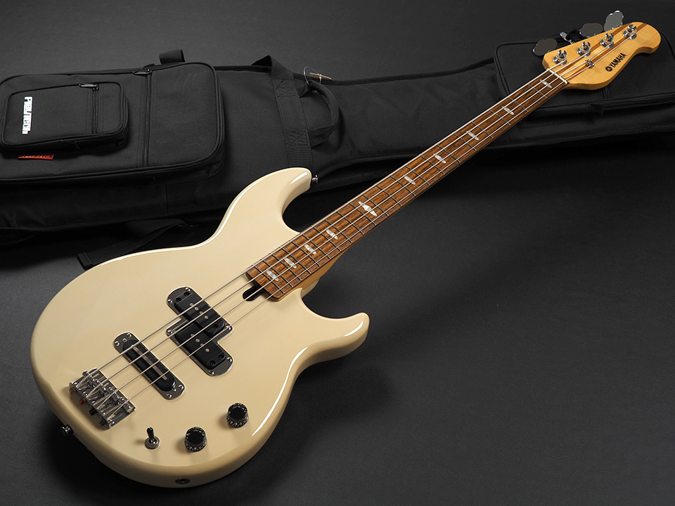 YAMAHA BB424 ~Vintage White~（中古）【楽器検索デジマート】