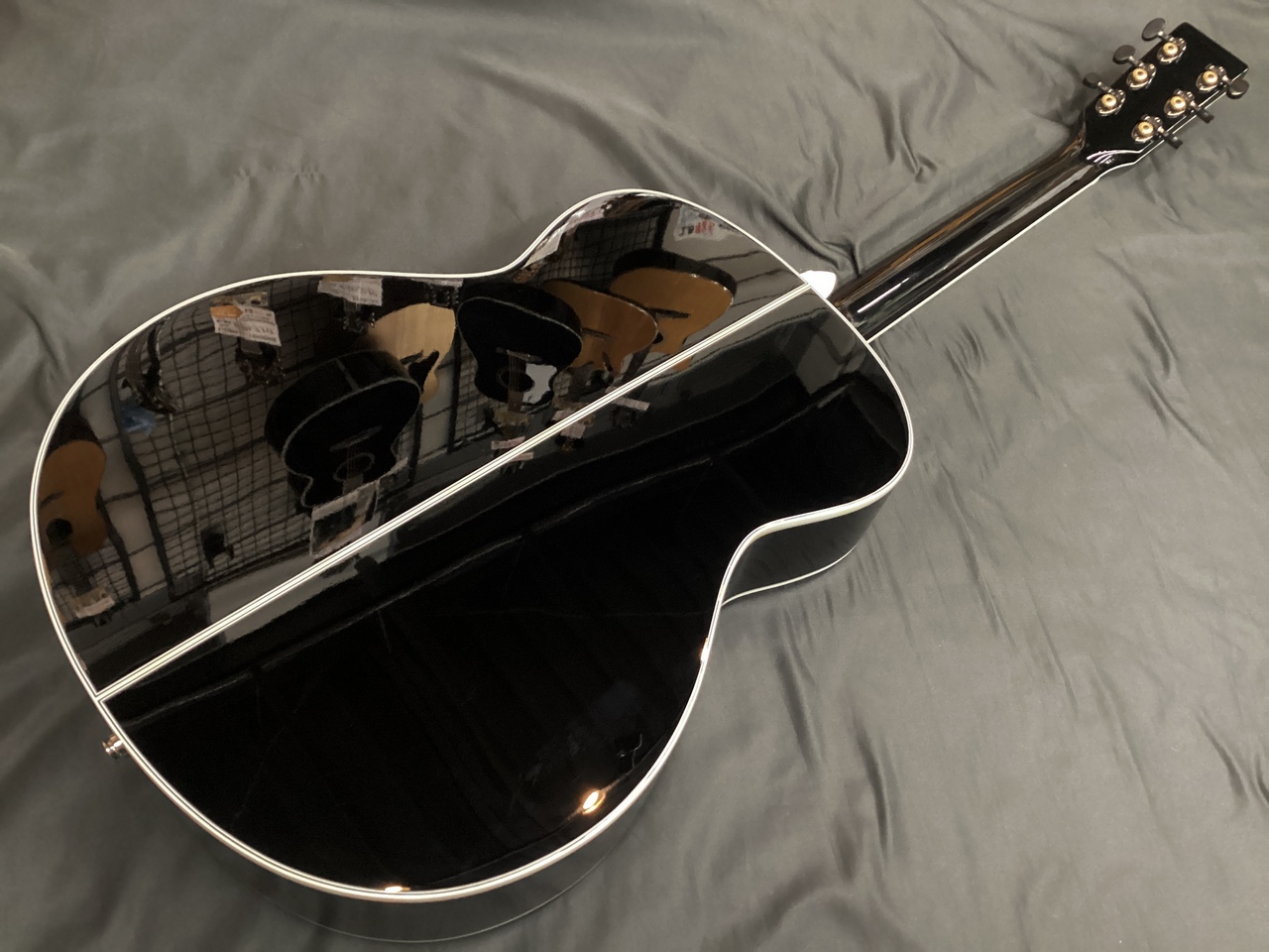 ジャパンビンテージ　アコースティックギター　エレアコ AUDEN GUITARS Black Series JM6 (オーデン エレアコ ブラック