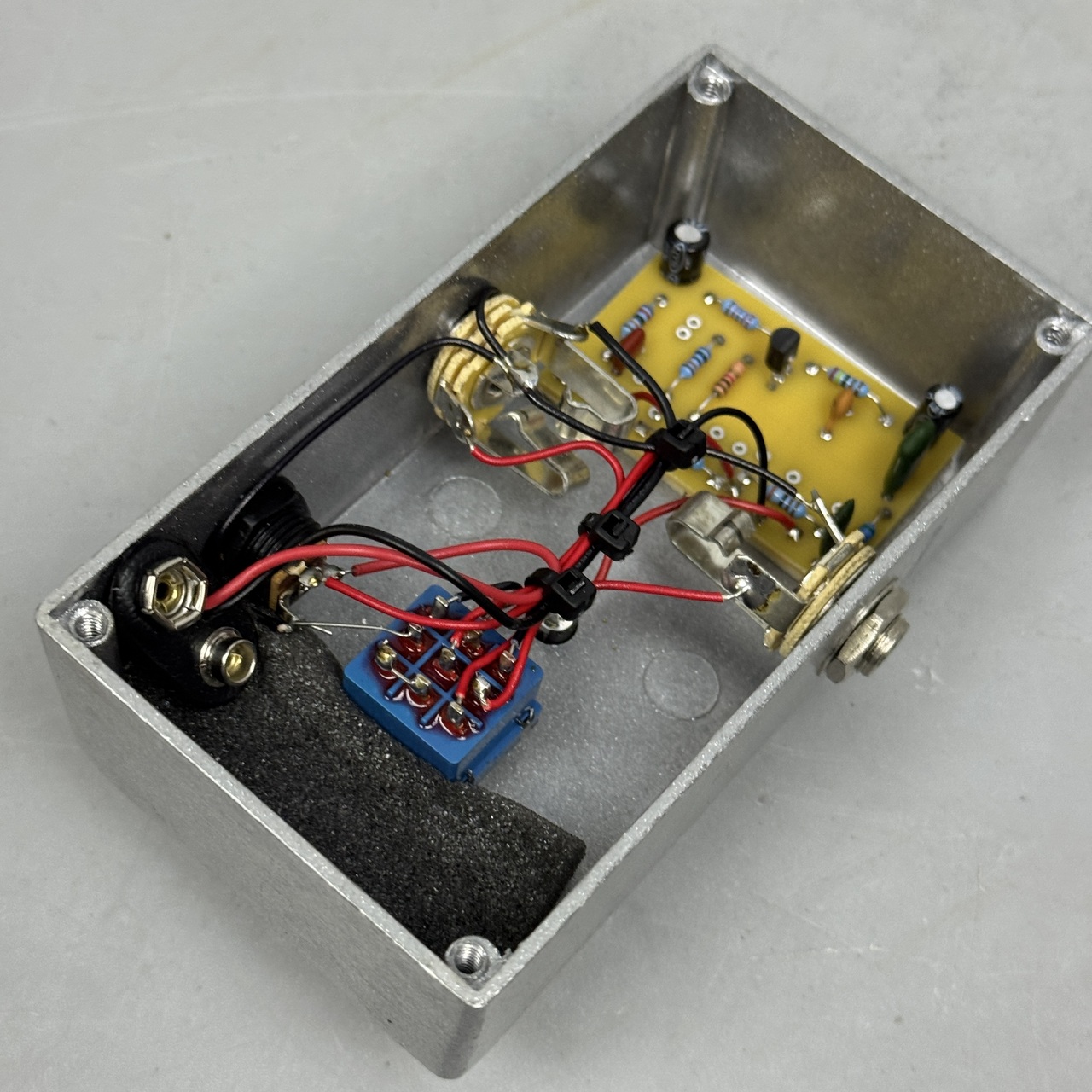 ギター FIREPLACE CLASSIC TREBLE BOOSTER Covington Guitar Effects Fireplace Classic Treble Booster