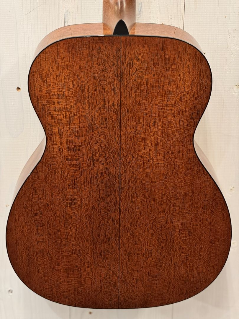 Martin 2025年製 000-18 #2989027【無金利分割OK】【送料込み