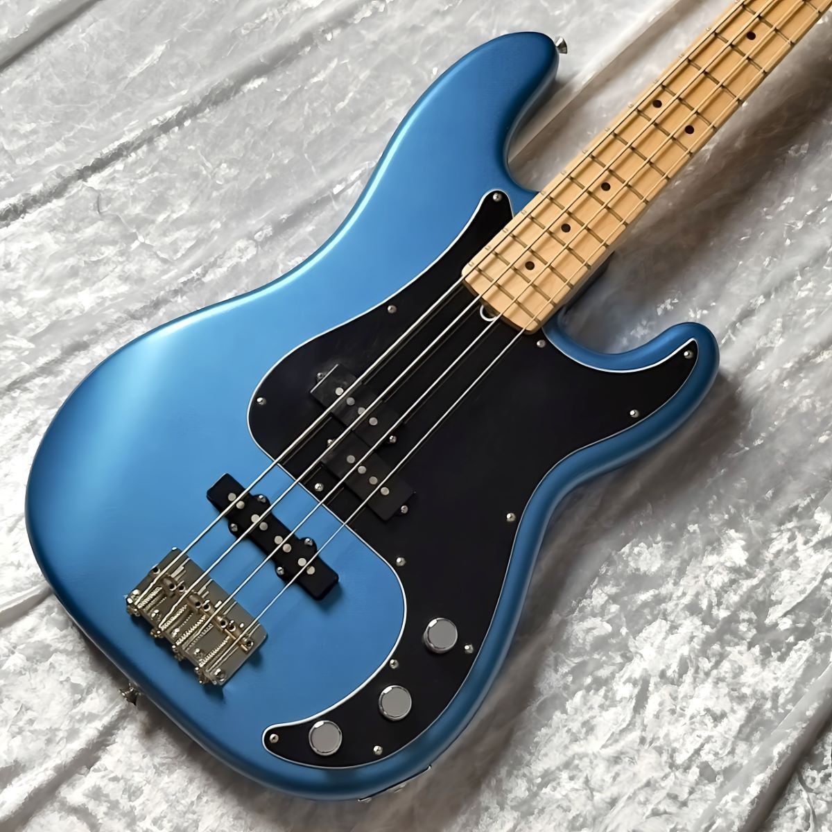 Fender American Performer Precision Bass Satin Lake Placid ...