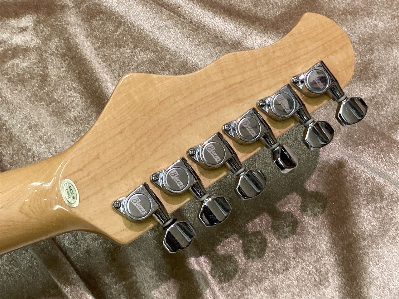 エレキギター Burns COBRA DX バーンズ コブラDX 商品情報】Burns Cobra DXが生産完了のため、大変お買い求めやすくなっ