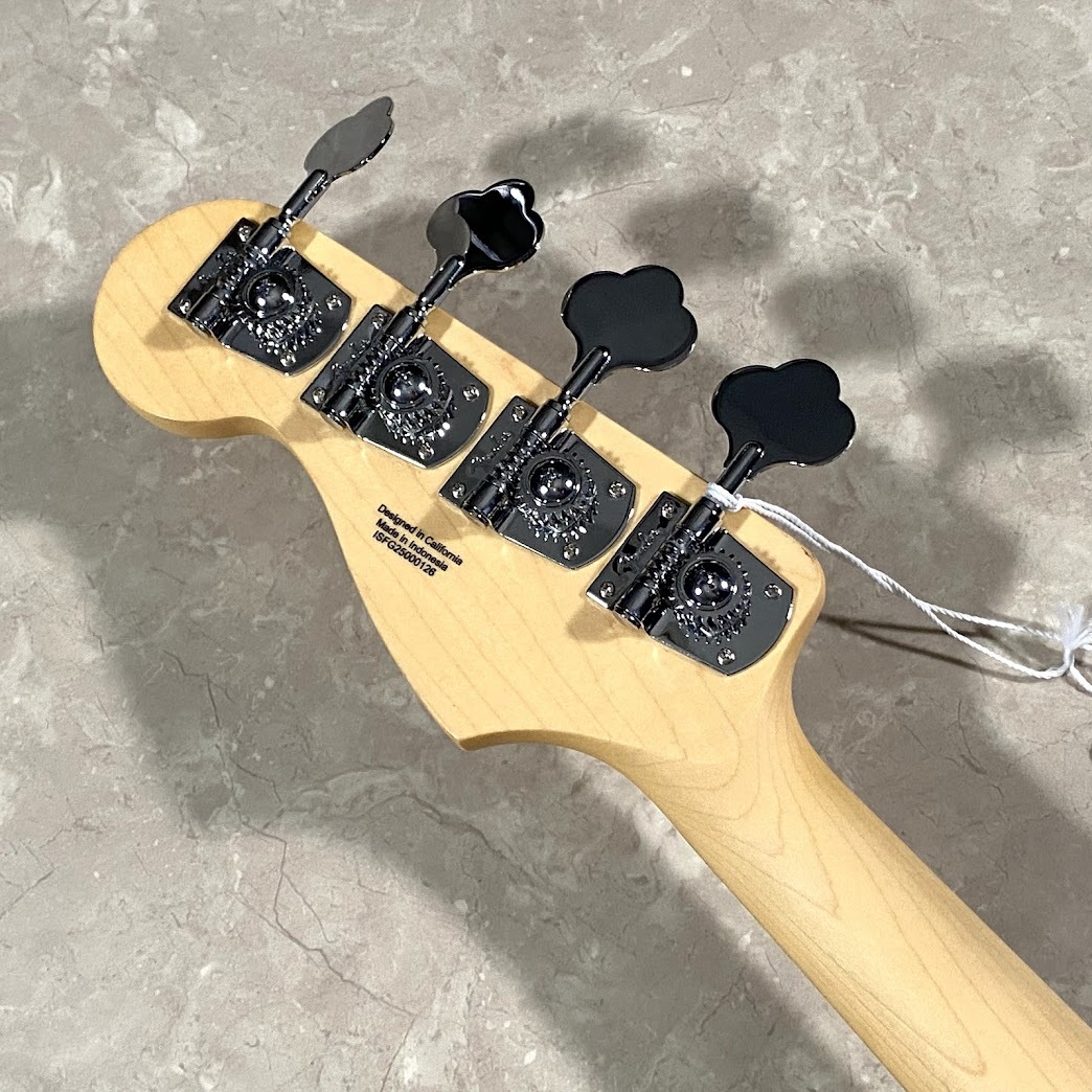 Fender Standard Jazz Bass Aqua Marine Metallic 【重量 4.22kg