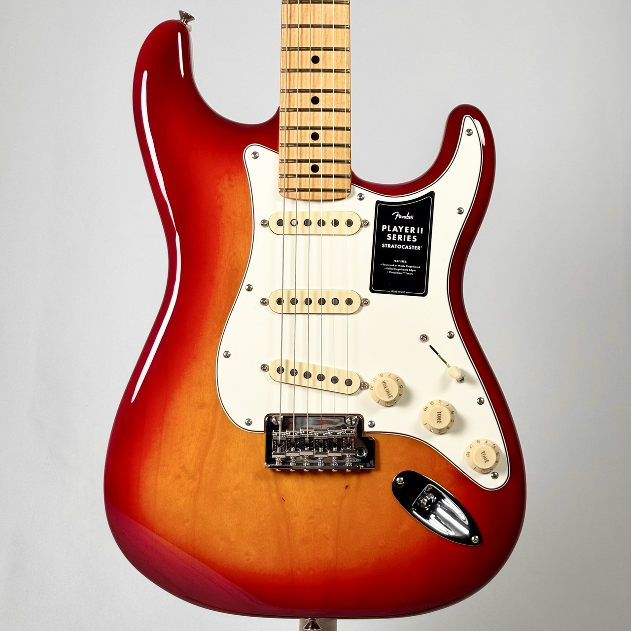 Fender Player II Stratocaster -Aged Cherry Burst-【3.27kg】（新品
