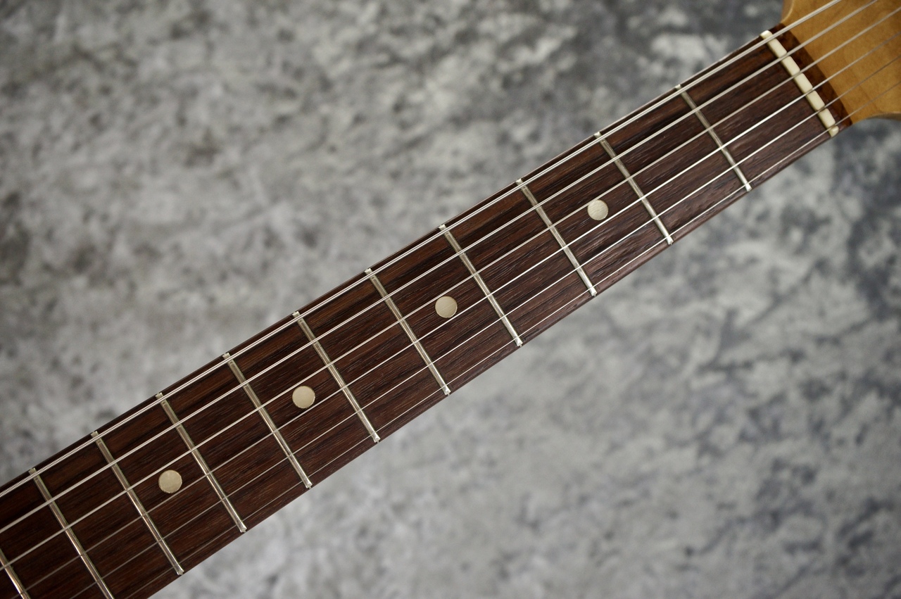 Fender 【スラブ指板】1966 Mustang / White 【Bネック】【3.52