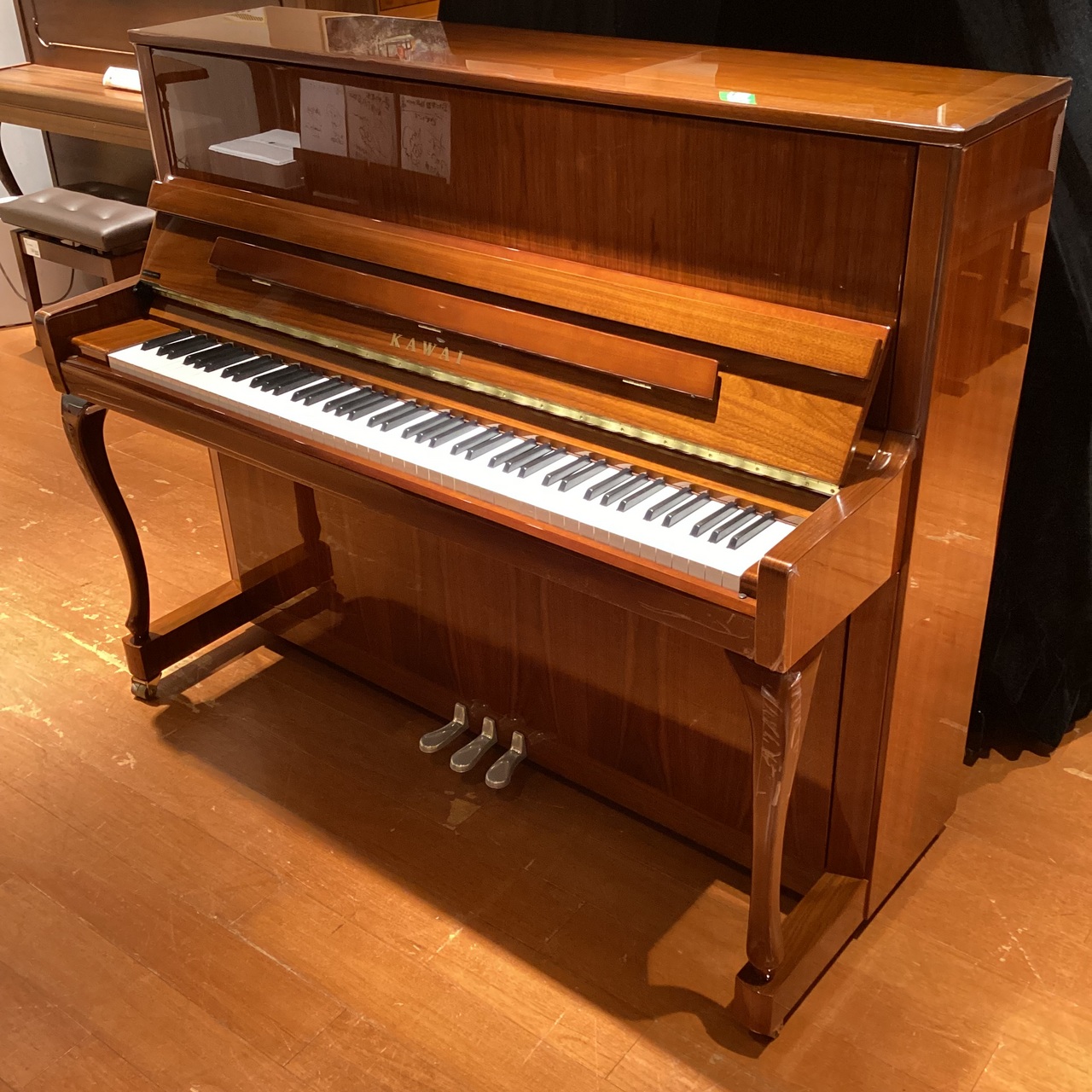 KAWAI (カワイ)K-300SF(WNP)【日本製アップライトピアノ】【新品】（新品）【楽器検索デジマート】