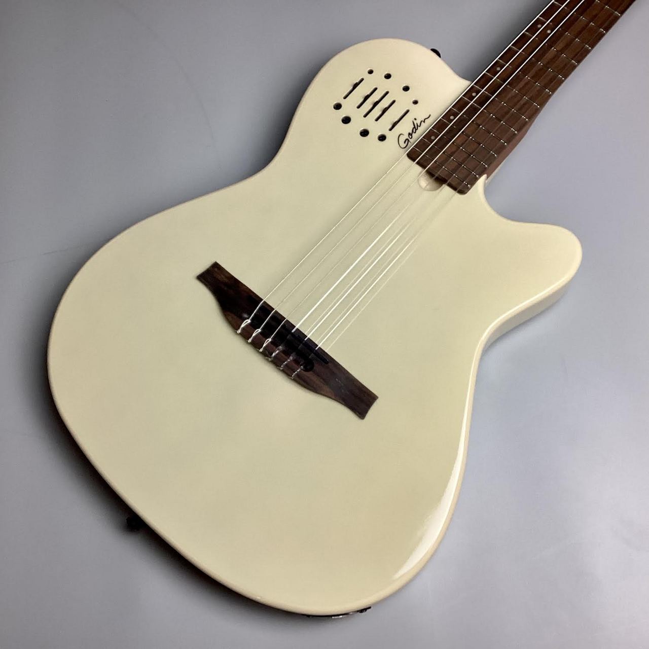 Godin Multiac Mundial