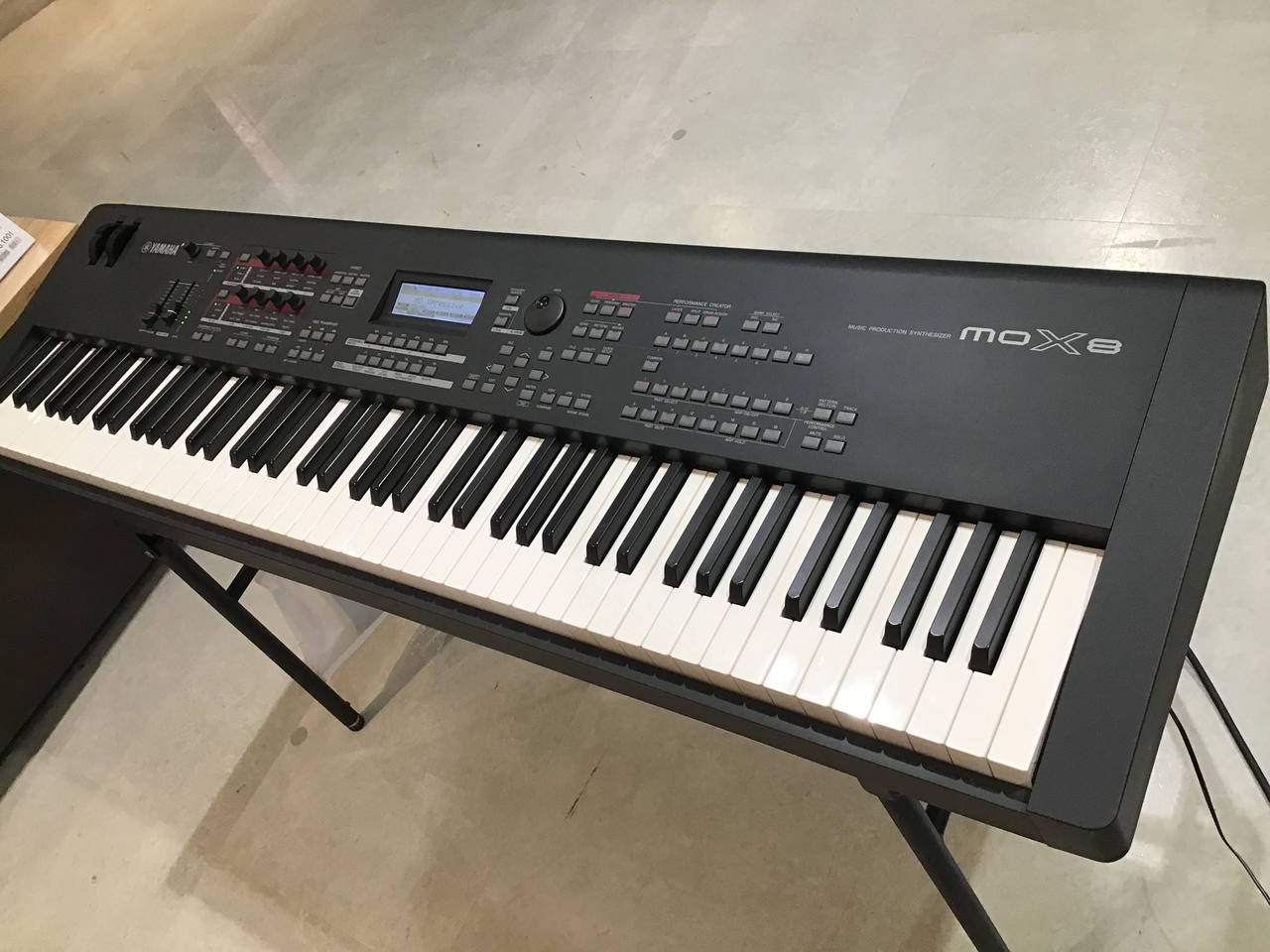 YAMAHA MOX8（中古/送料無料）【楽器検索デジマート】