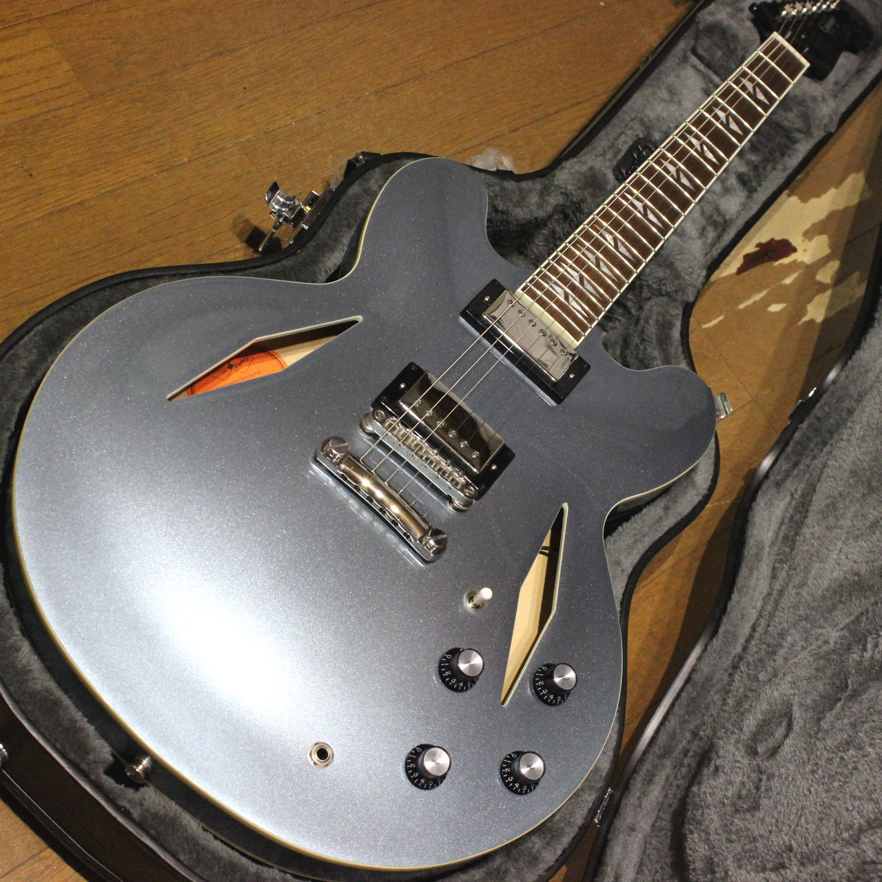 納得できる割引 Pelham DG-335 Grohl Dave Epiphone Blue ES グロール デイヴ その他