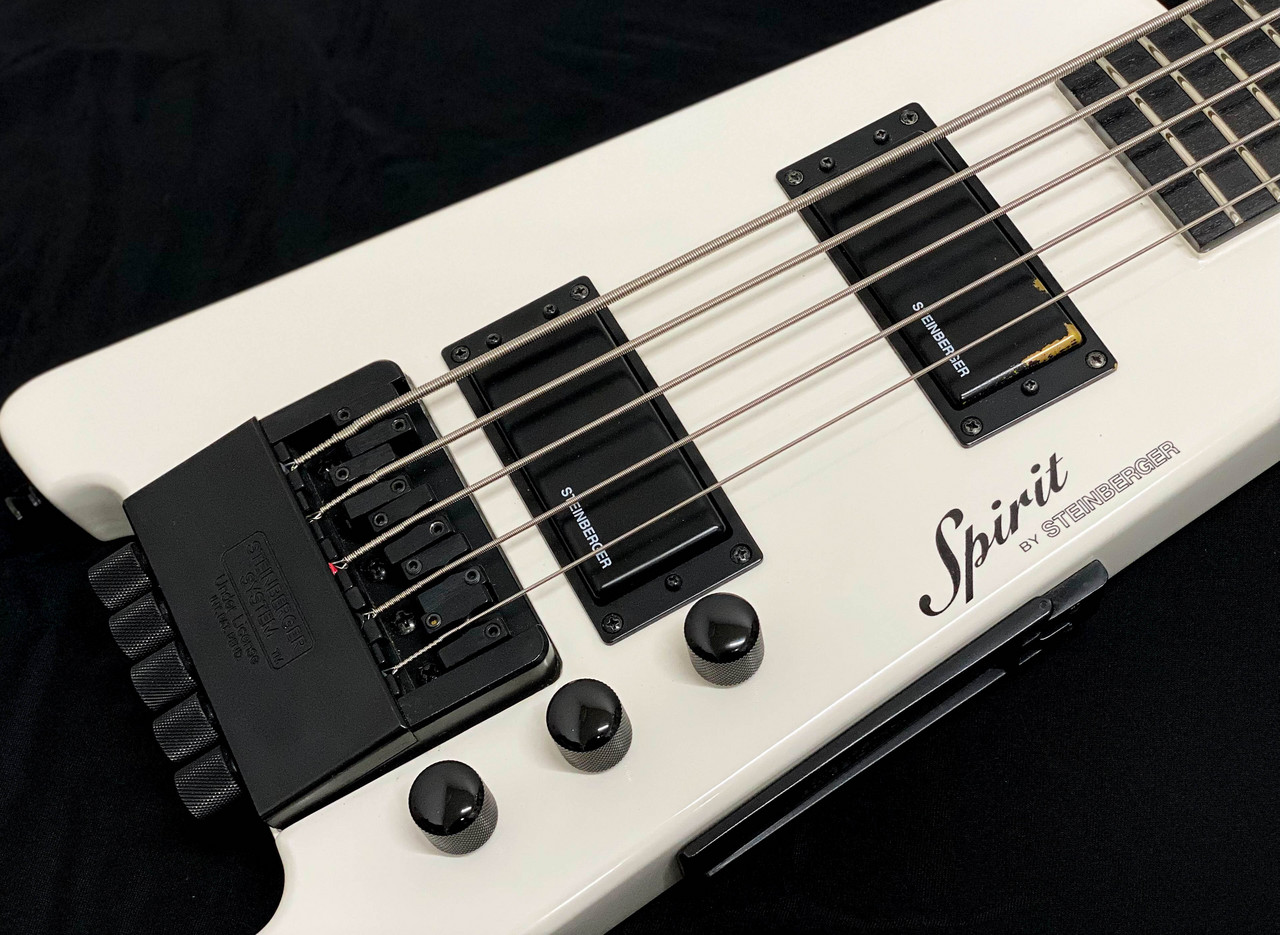 Steinberger Spirit XT-25 5弦　エレキベース ホワイト Amazon.com: Steinberger Spirit XT-25 5-String Standard Bass