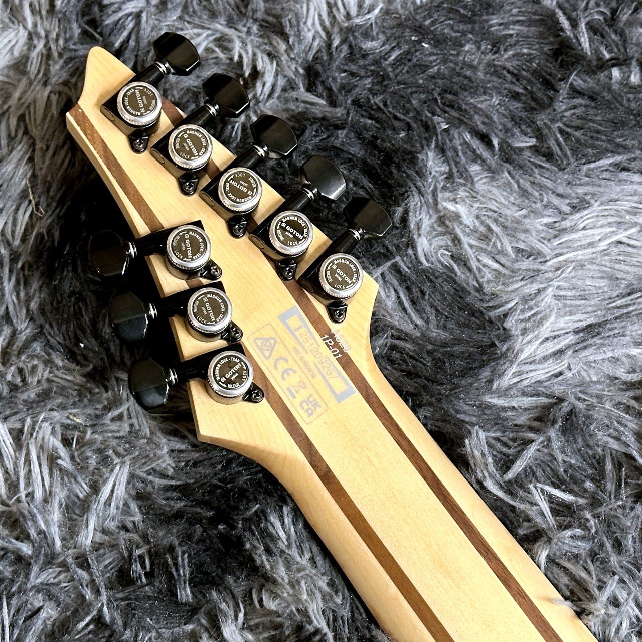 Ibanez A528-IPT (Iron Pewter) 