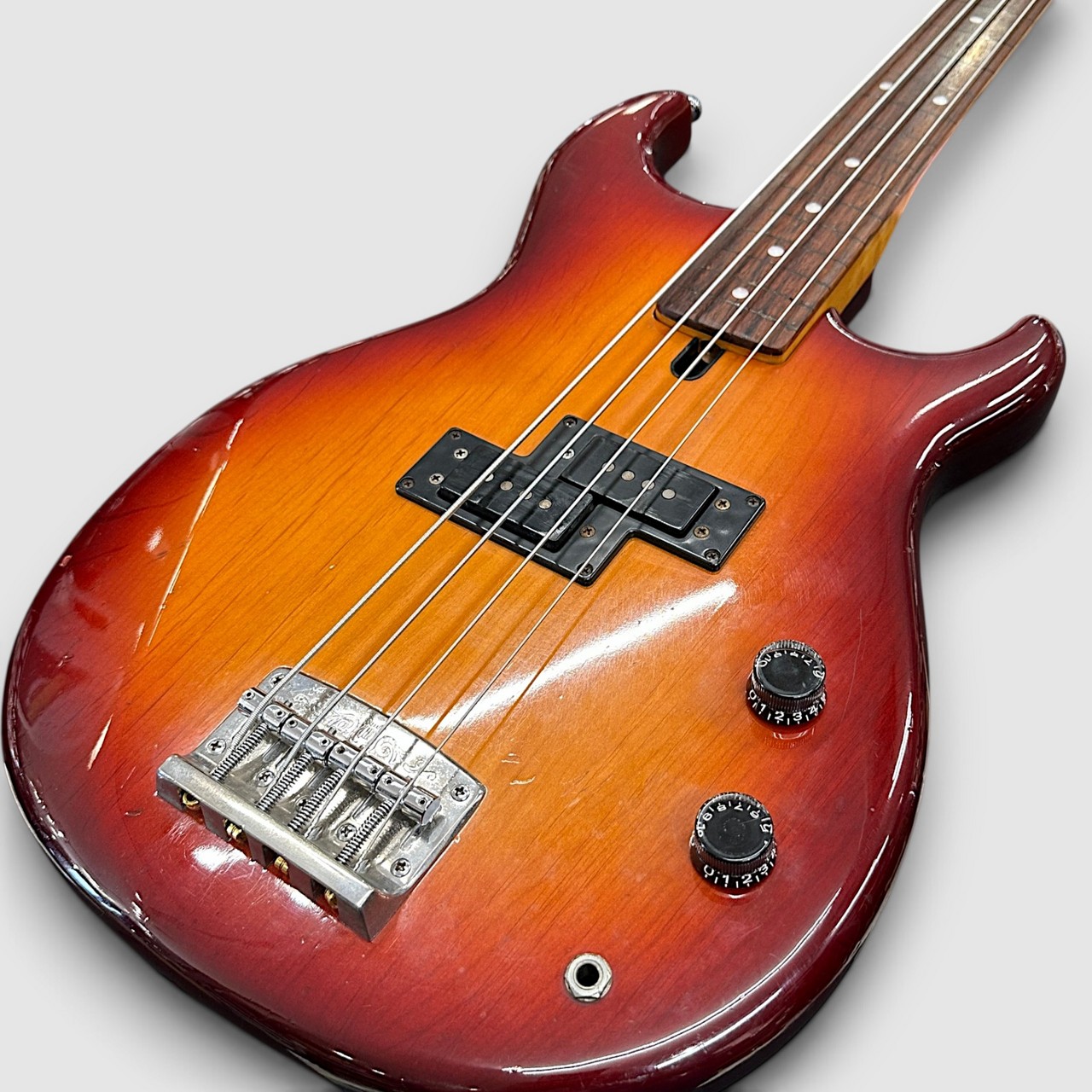 YAMAHA BROAD BASS VI フレットレス（中古）【楽器検索デジマート】