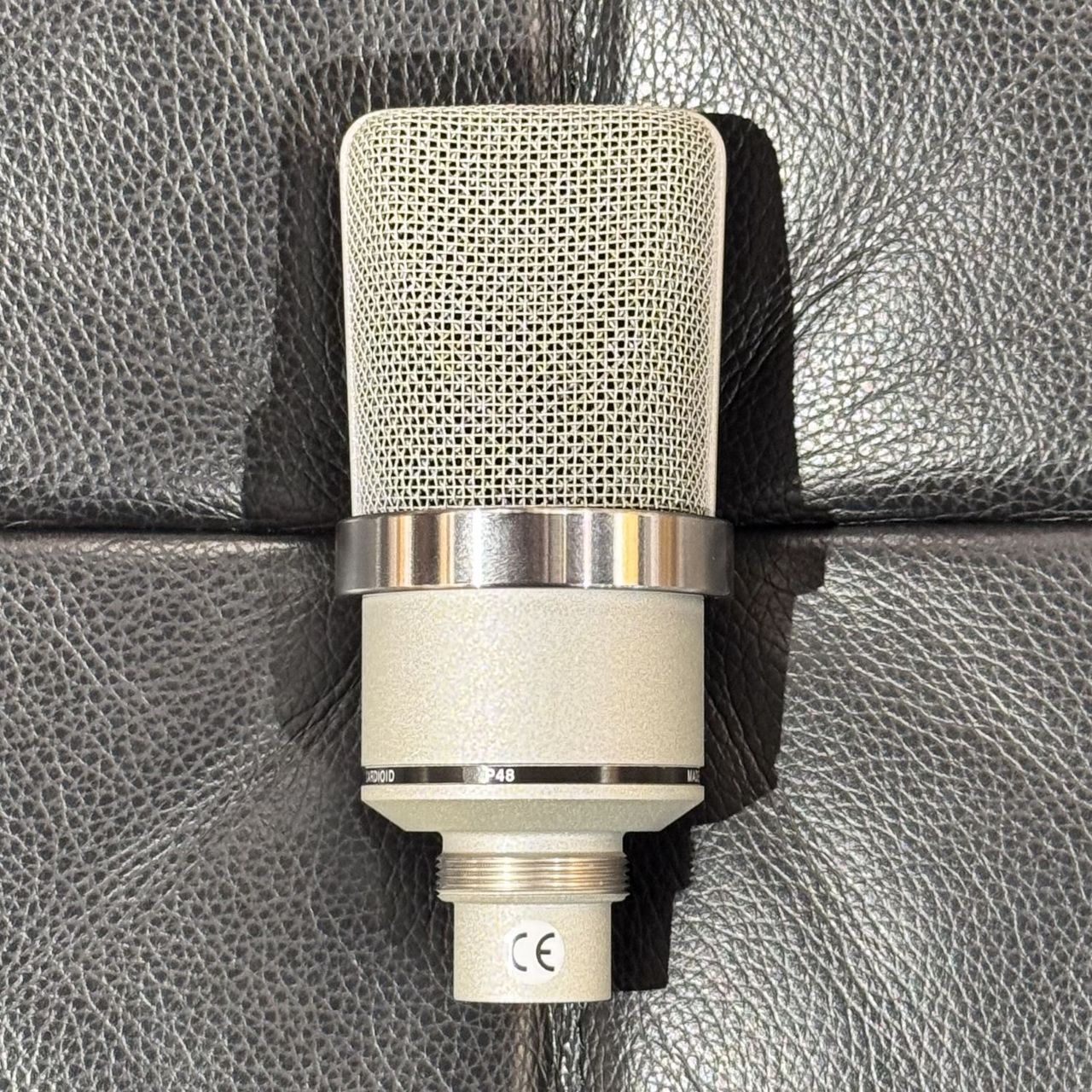 NEUMANN TLM 102【傷凹みあり特価】 コンデンサーマイク ボーカル