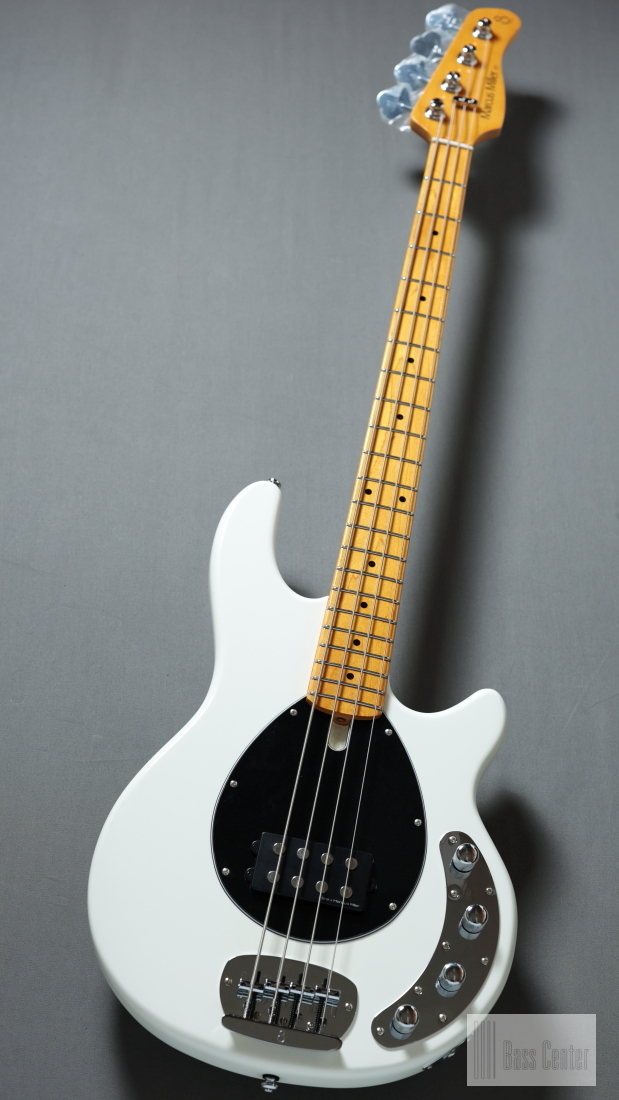 まぁページです。 ABCマート限定！ヴァンズ の『ちびまる子ちゃん』『コジコジ