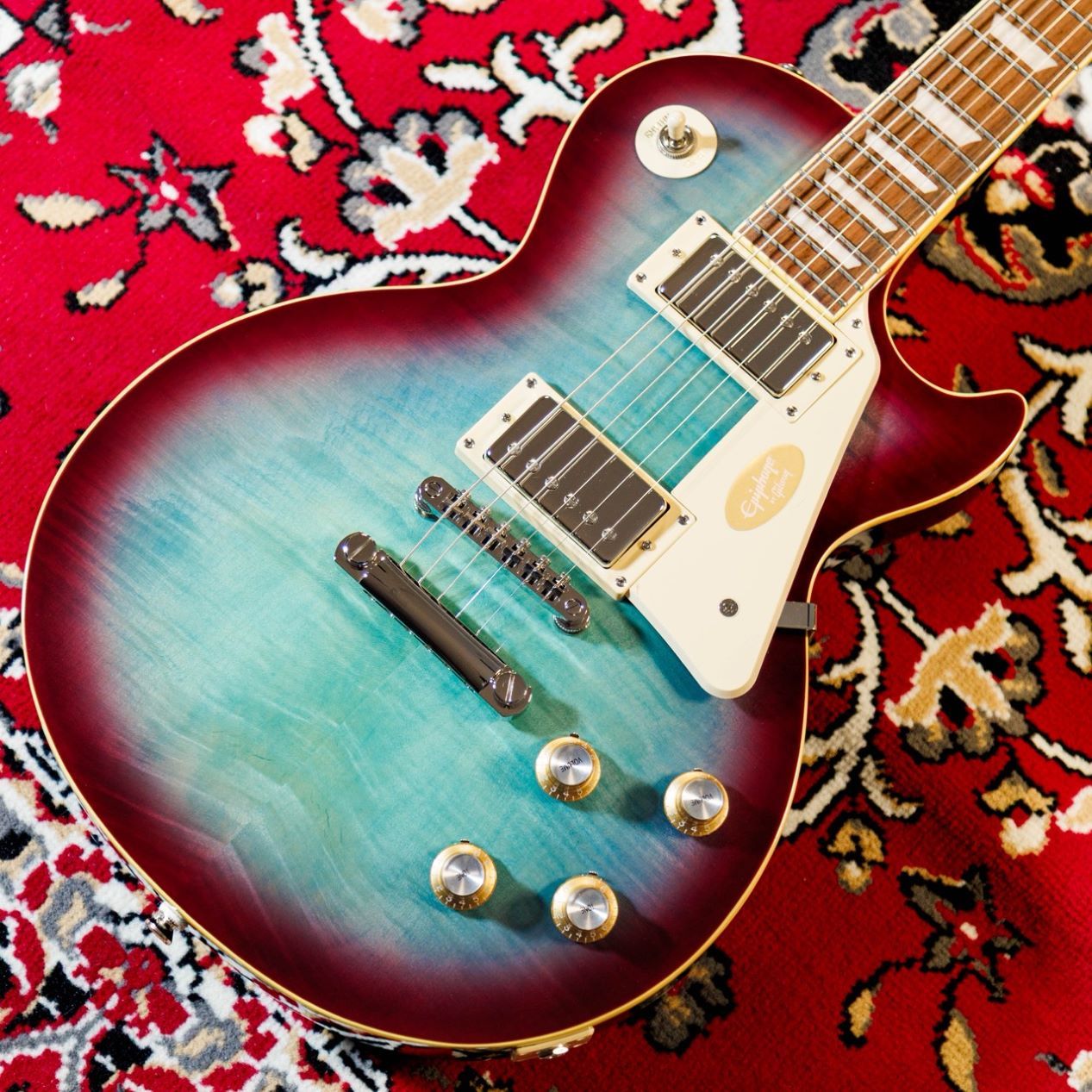 Lucy、ブルーフルーテッドハーフレース　フルーツボール、 Gibson / Les Paul Standard 60s Figured Top Blueberry Burst [Custom