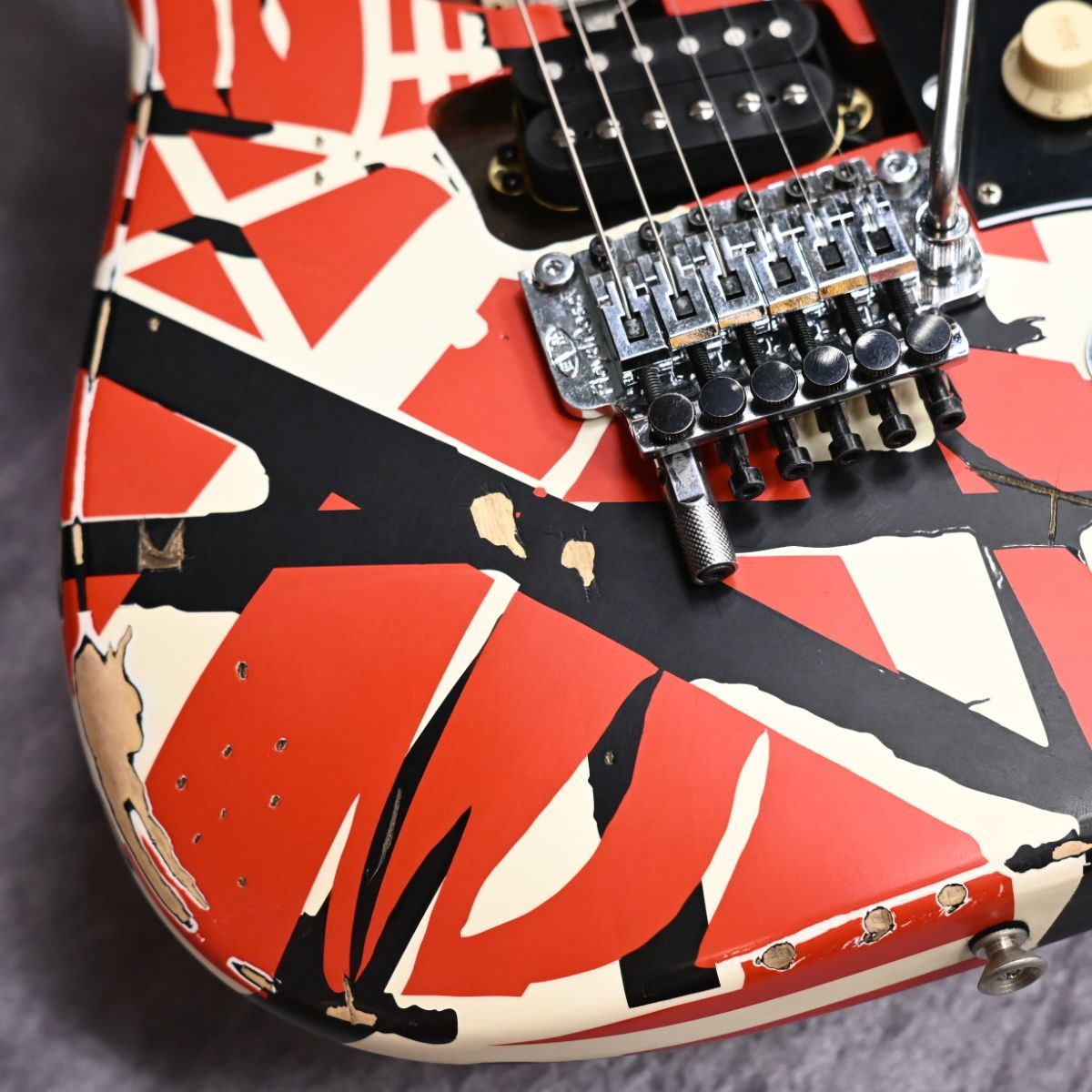 EVH 【USED】 Striped Series Frankenstein Frankie -Red with Black