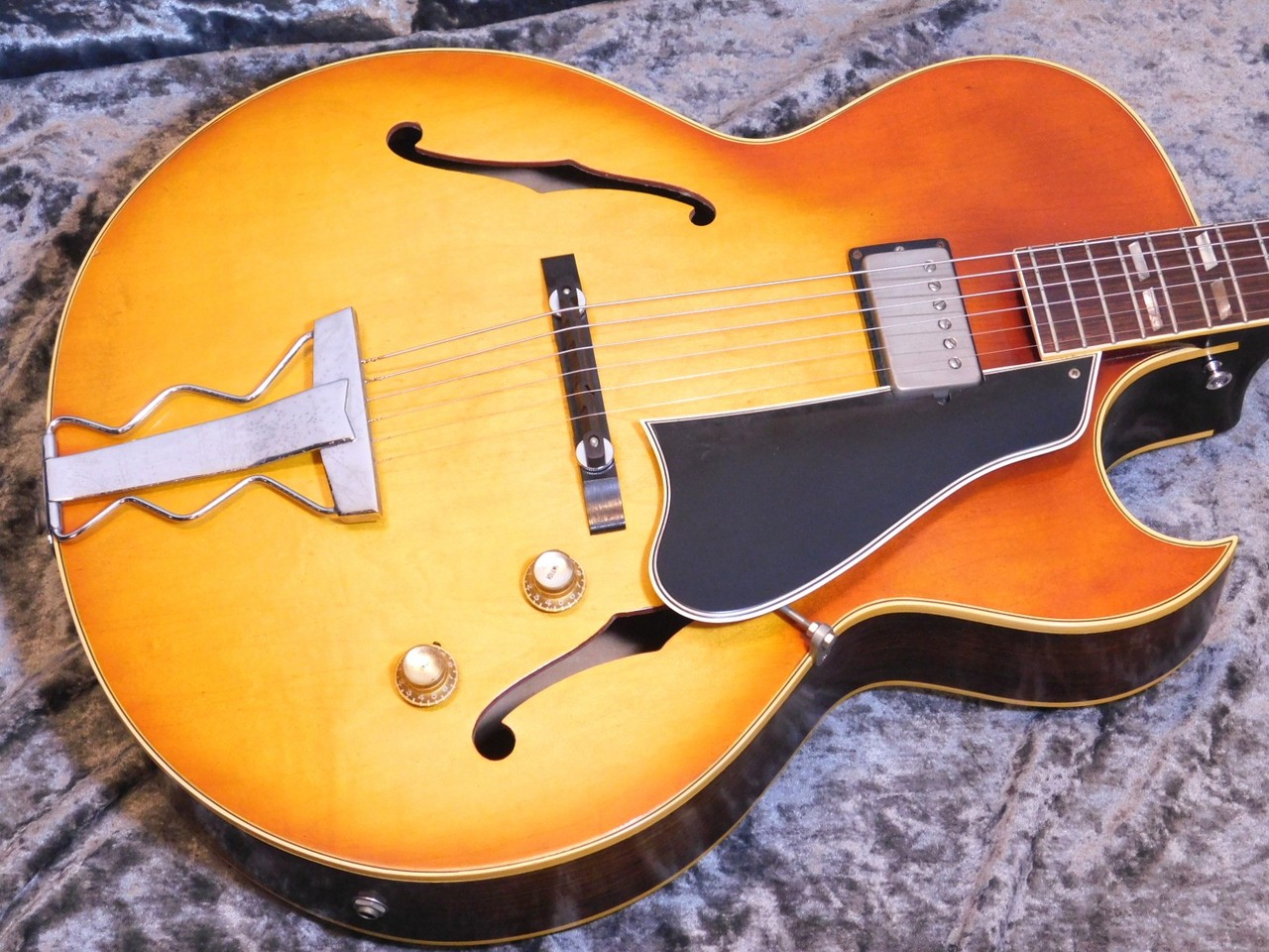 Gibson ES-175 1Pickup '66（ビンテージ）【楽器検索デジマート】