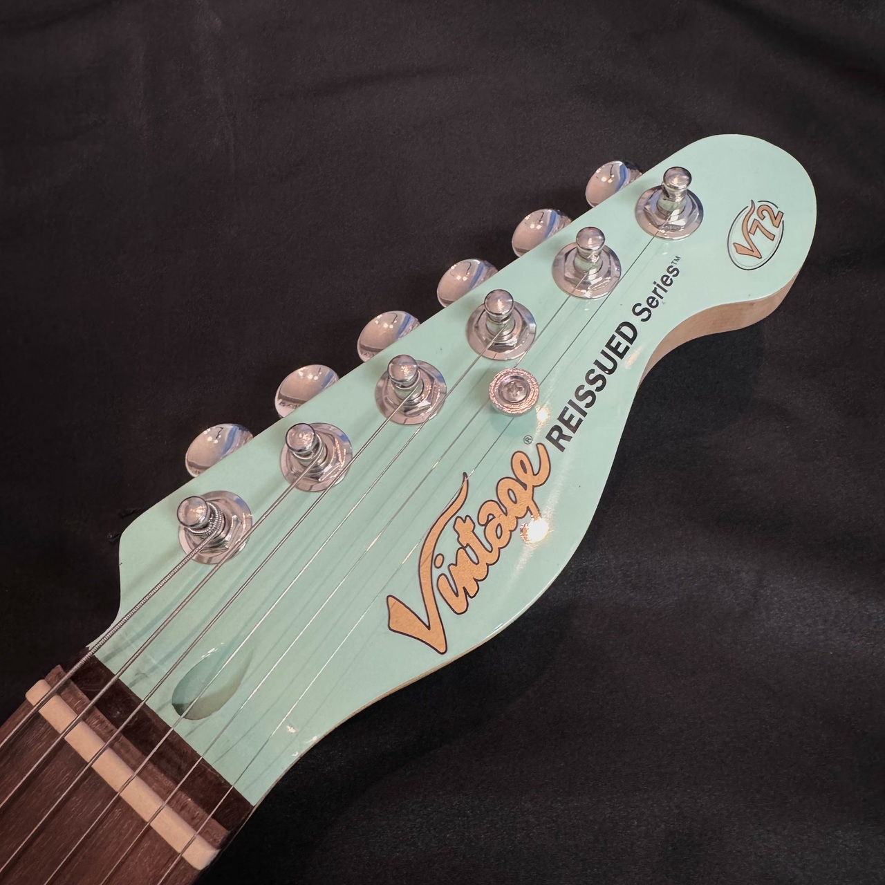 Vintage V72VG ReIssued(ビンテージ テレキャスター セミホロウ)（新品