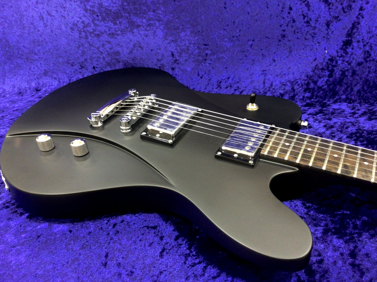 Framus D Series Idolmaker Solid Black Satin 【展示品特価!!】（新品