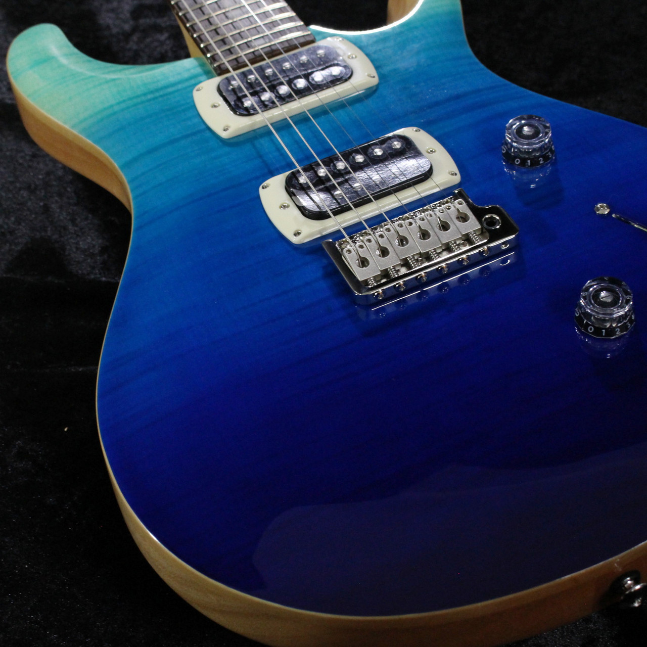Paul Reed Smith(PRS) 【3.35kg/軽量!】SE Custom 24 -Sapphire Fade