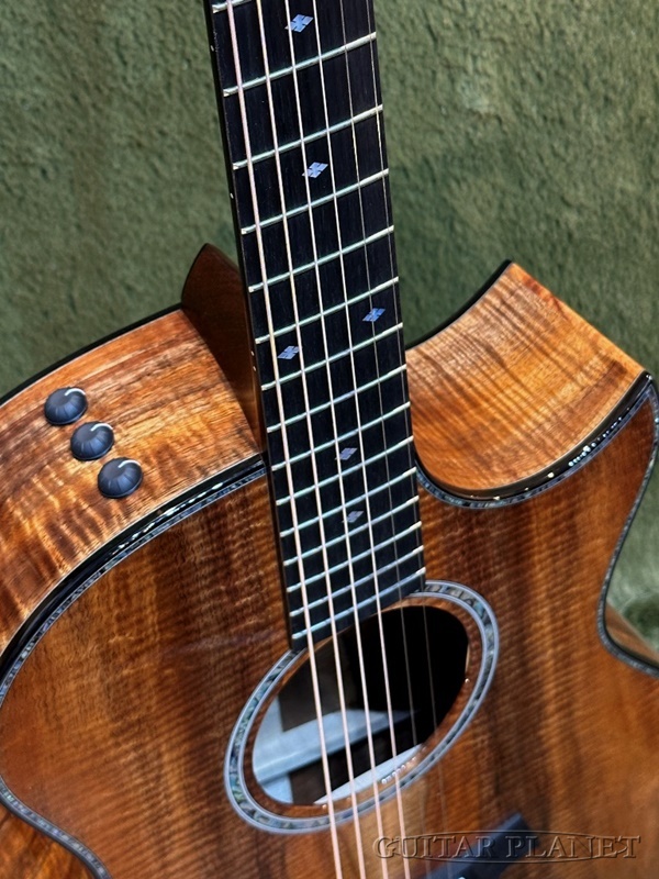 Taylor 【Hand Selected】BTO Custom GA Koa Florentine -AA Grade