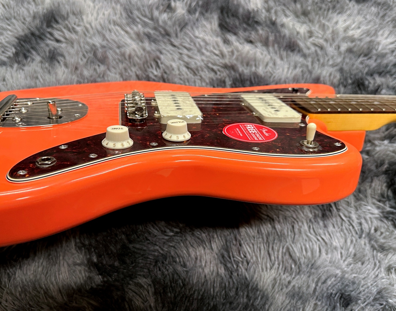 Squier by Fender Classic Vibe '60s Jazzmaster Tahitian Coral【NEW
