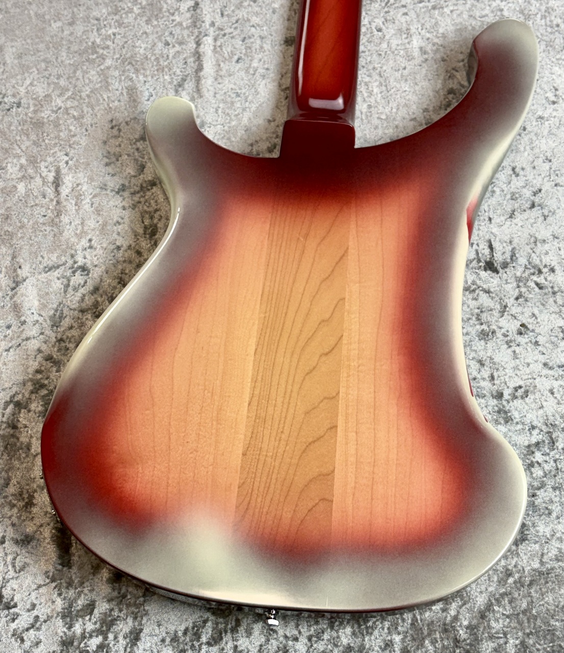 Rickenbacker 4001 C64 Mod. - Firegro 
