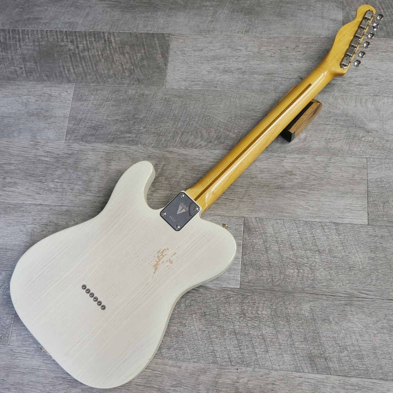Vanzandt TLV-Thinline White Blonde（中古）【楽器検索デジマート】