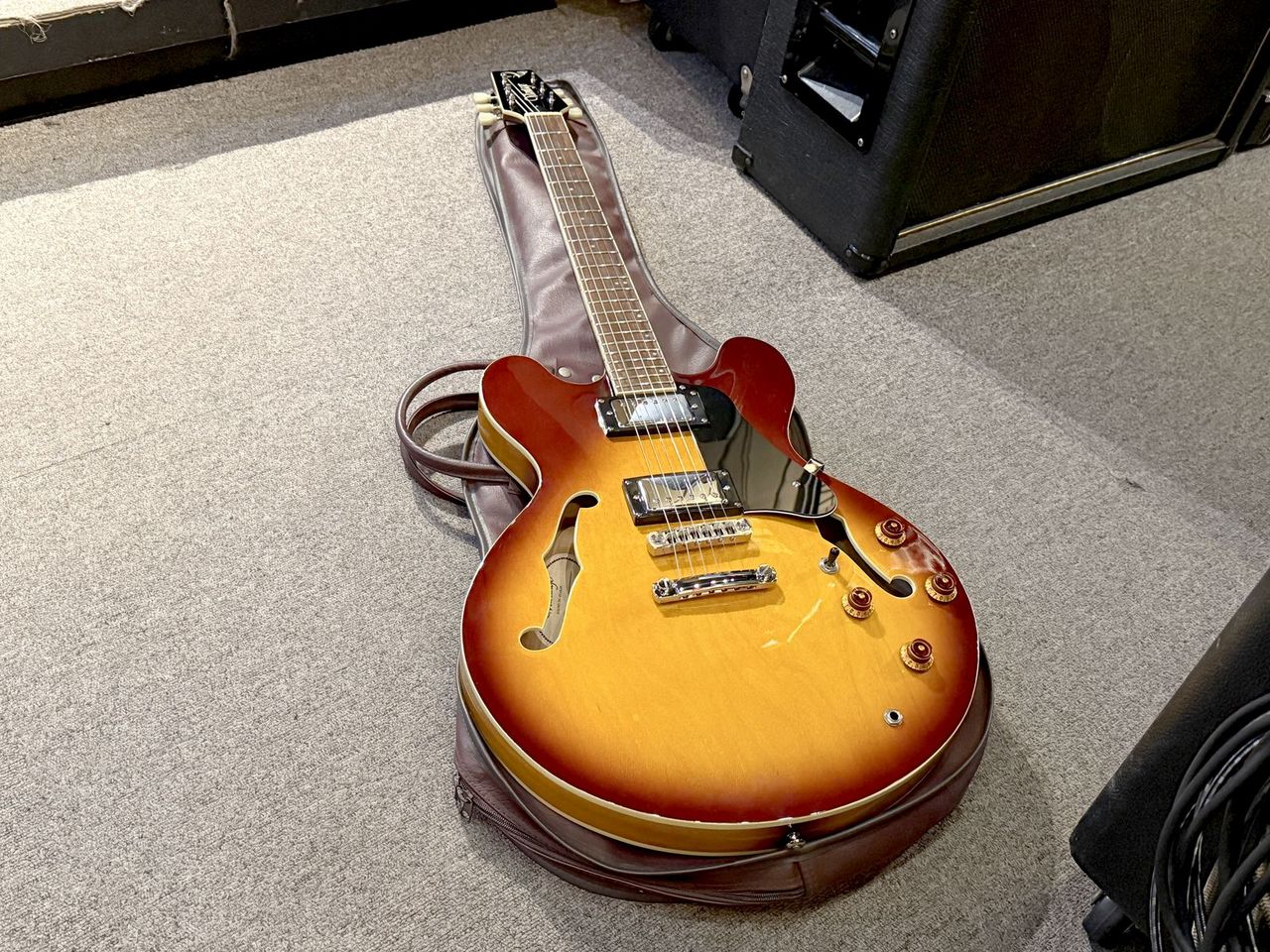 Samick Vantage 635V（中古）【楽器検索デジマート】