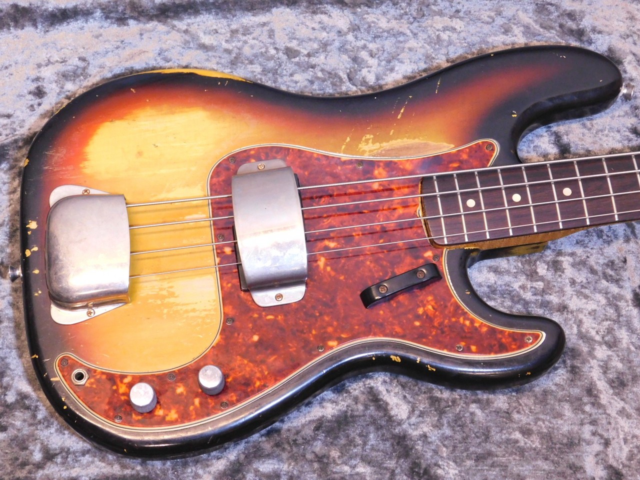 Fender Precision Bass 