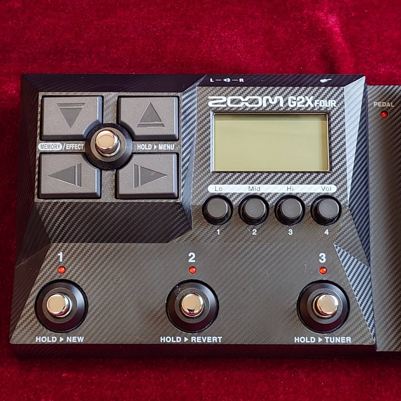 ZOOM G2X FOUR ギターエフェクター 中古 ZOOM G2X FOUR ギターエフェクター 中古
