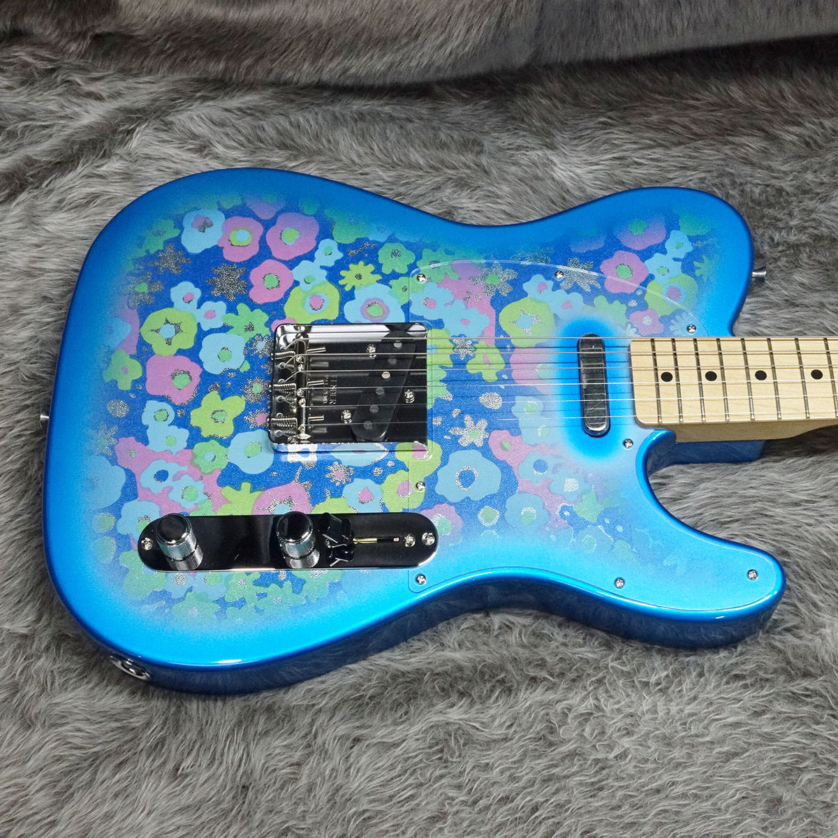 Fender Made in Japan Limited Telecaster MN Blue Flower（新品
