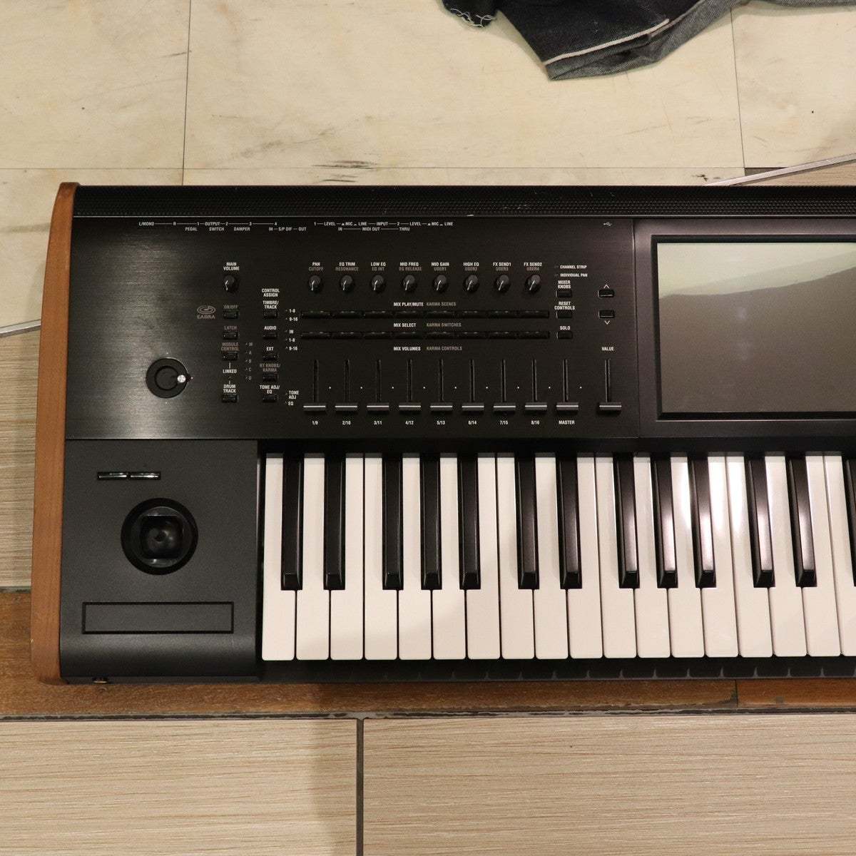 KORG KRONOS2 61Keys 【梅田店】（中古/送料無料）【楽器検索デジマート】