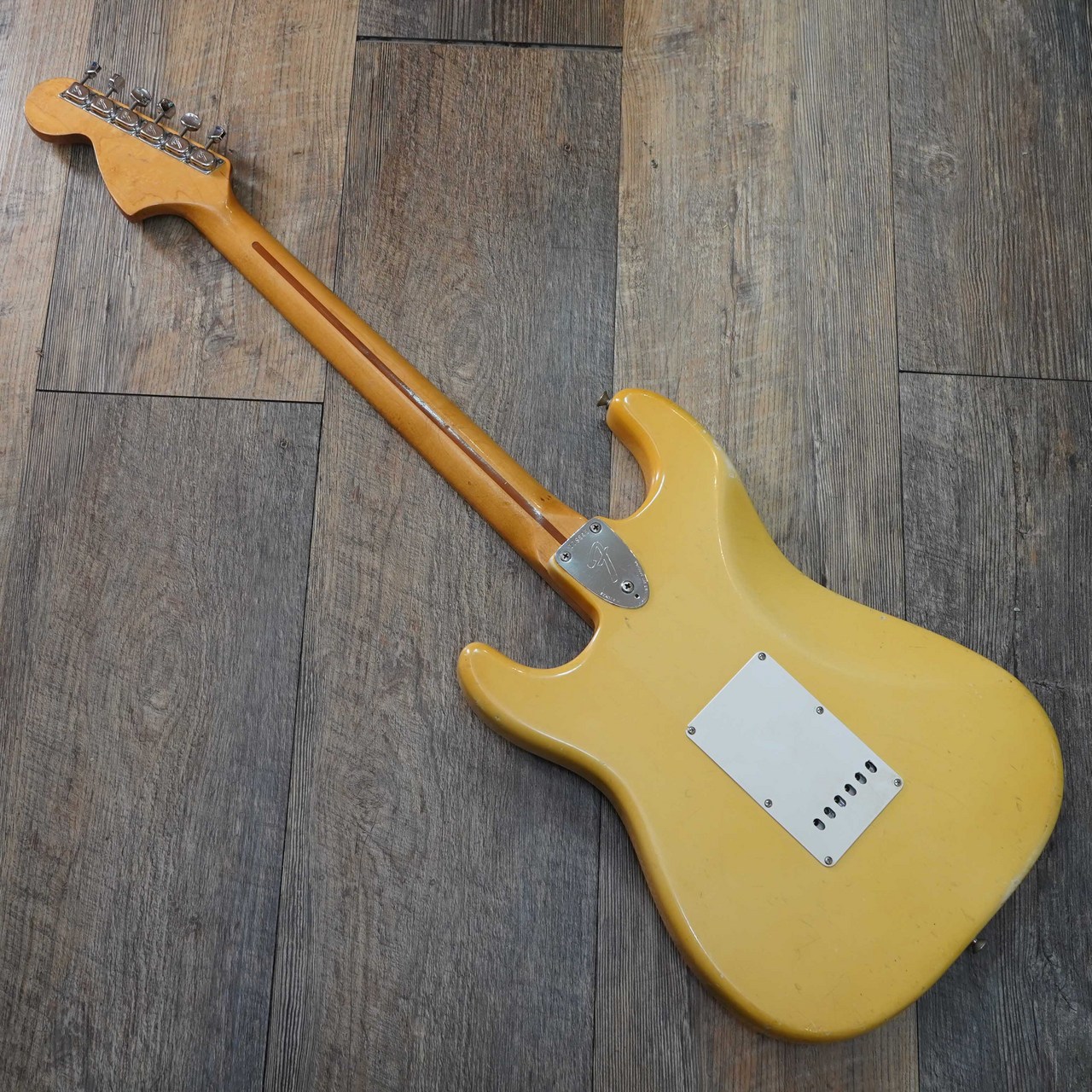 Fender Stratocaster 1974（ビンテージ）【楽器検索デジマート】