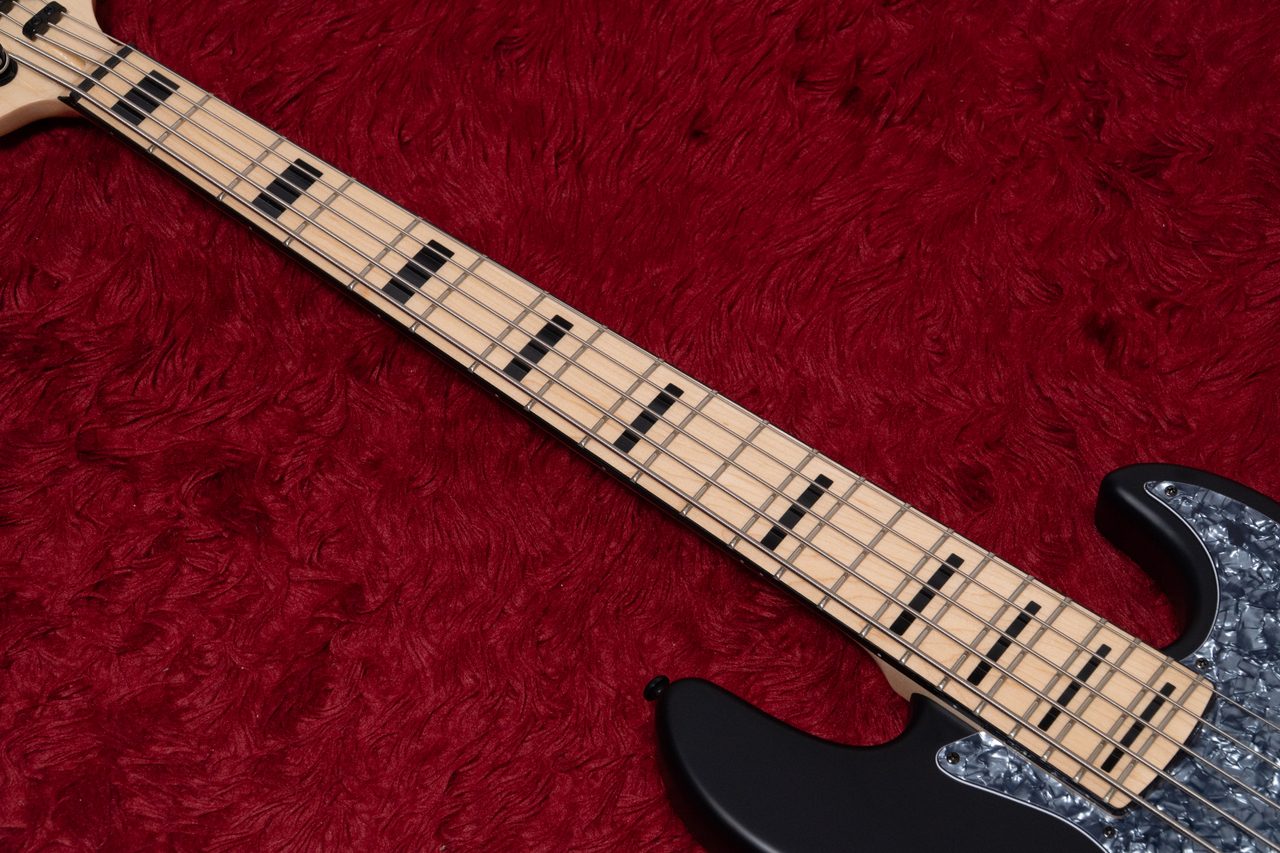 Swing Guitars Jazz Deluxe 5 Matte Black 4.68kg #25080069【GIB横浜