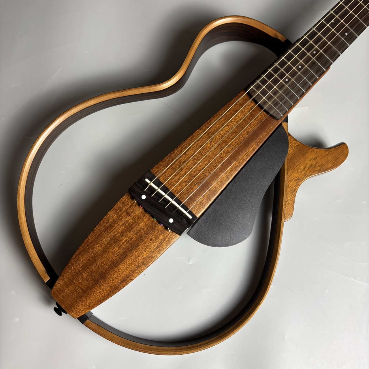 YAMAHA 【中古】【現物画像】SLG200S サイレントギター(中古/送料無料 YAMAHA 【中古】【現物画像】SLG200S サイレントギター(中古/送料無料