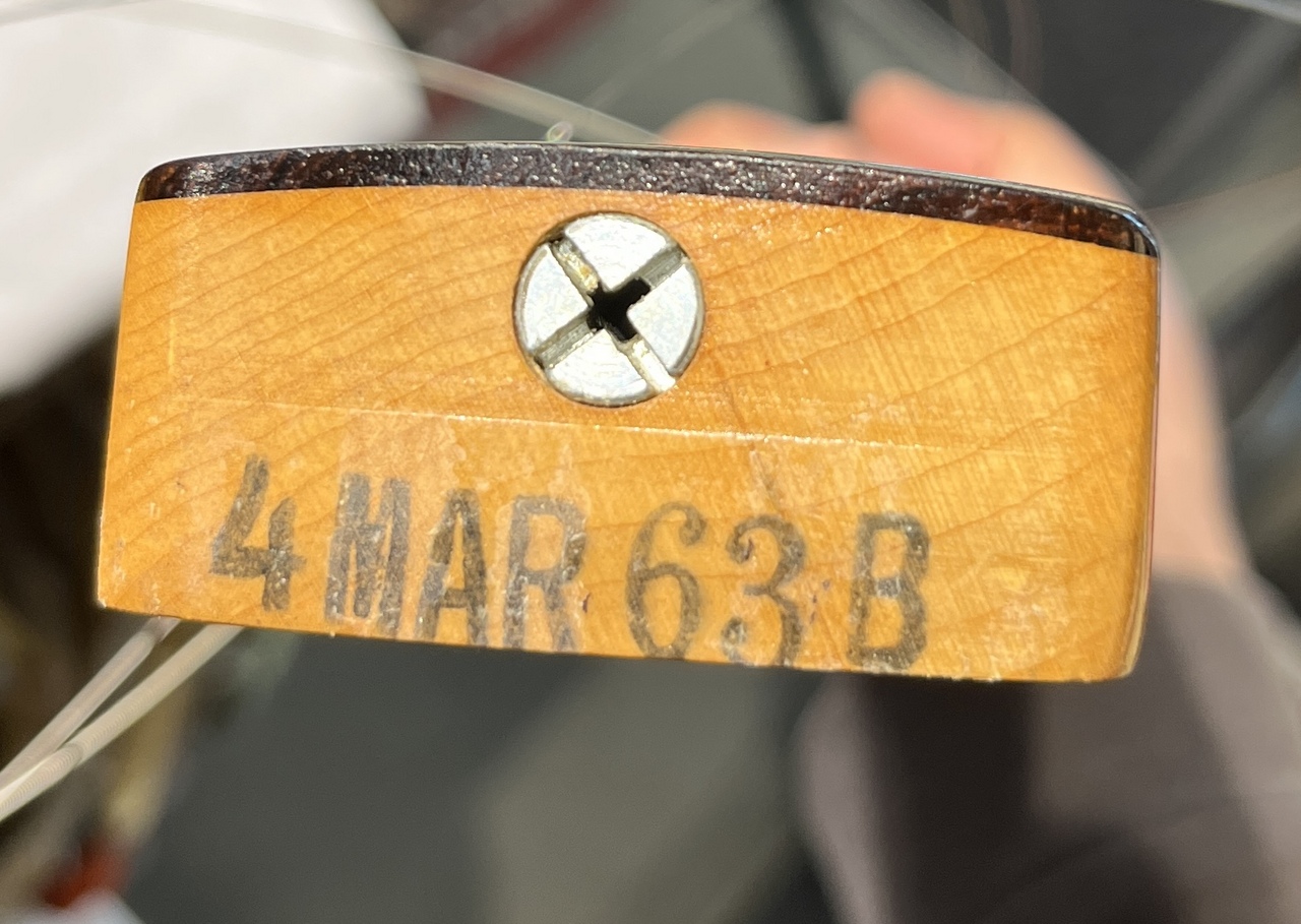 Fender 【軽量激鳴り個体!!】1964 Jazzmaster / 3Tone Sunburst