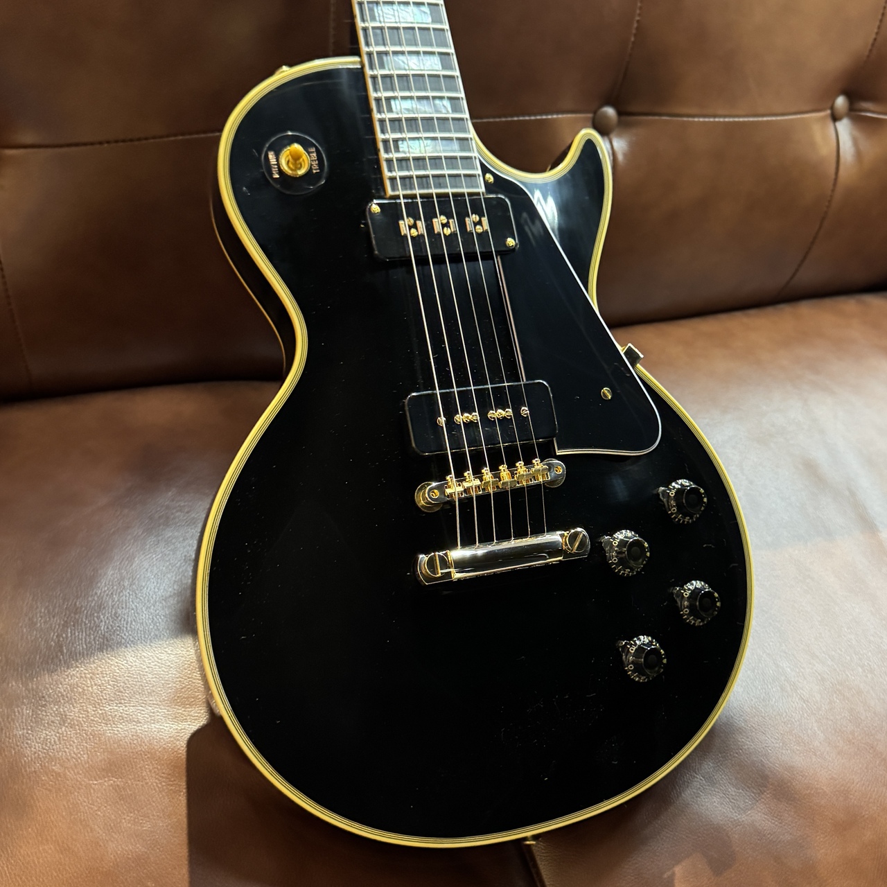 Gibson Custom Shop 【超軽量個体】1954 Les Paul Custom Staple