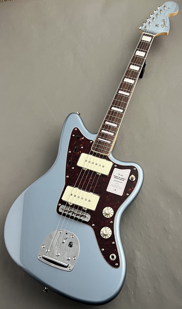 Fender 2023 Collection MIJ Traditional Late 60s Jazzmaster Ice ...