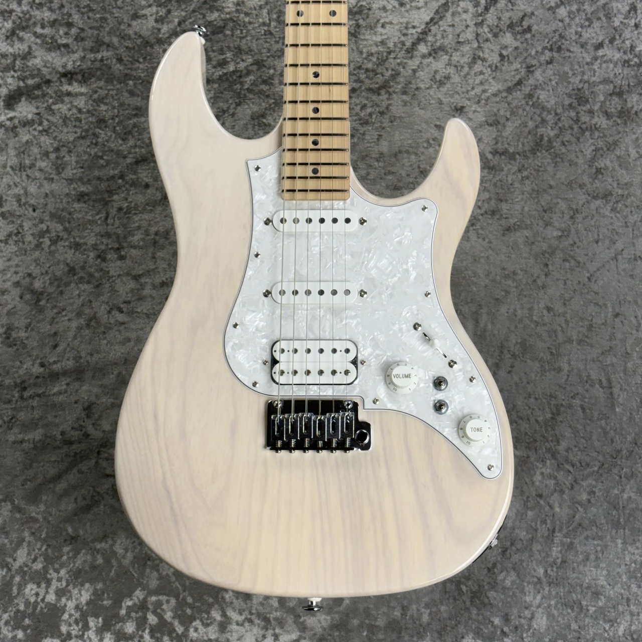 FUJIGEN(FGN) 【生産完了モデル】Expert ODYSSEY EOS2-ASH-M WBU
