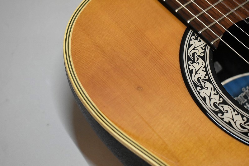 希少　ovation cc53エレガット　完動品　クラシックギター エレガット 希少 ovation cc53エレガット 完動品 クラシックギター エレガット